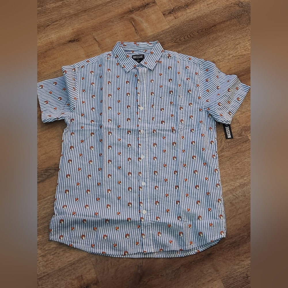 NWT Mushroom Mens Collared Shirt